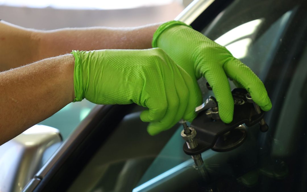 How Long Does It Take to Fix a Crack in a Windshield?